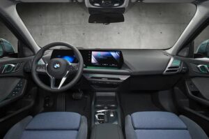 ۵۰ سال پیش با چند هزار تومان می‌شد Bmw وارداتی خرید؟/ عکس