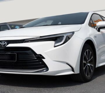 Toyota Levin Hybrid Luxury 1 360x320