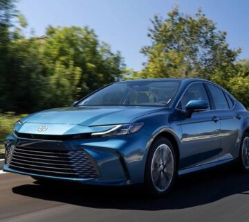 Toyota camry 2025 hybrid review 1 360x320