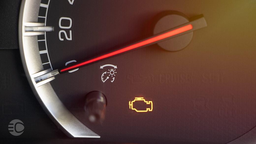 شدن چراغ چک,13 علت روشن شدن چراغ چک ماشین و اقدامات بعدی,اتوکالا Autokala