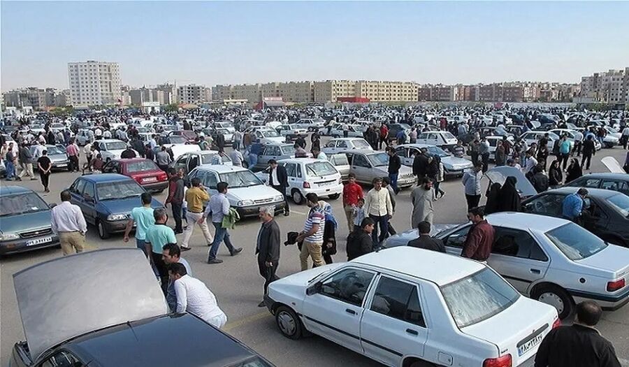 76222,قیمت خودرو در بازار آزاد همچنان سیر نزولی دارد,اتوکالا Autokala