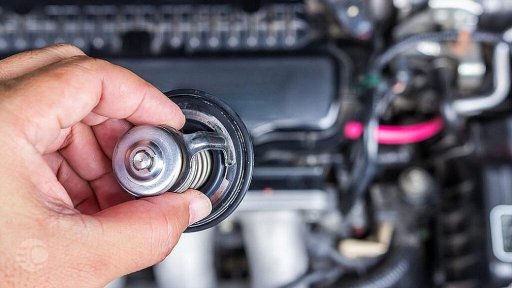 خرابی ترموستات خودرو.jpg,علت و علائم خرابی ترموستات خودرو + راه‌حل,اتوکالا Autokala