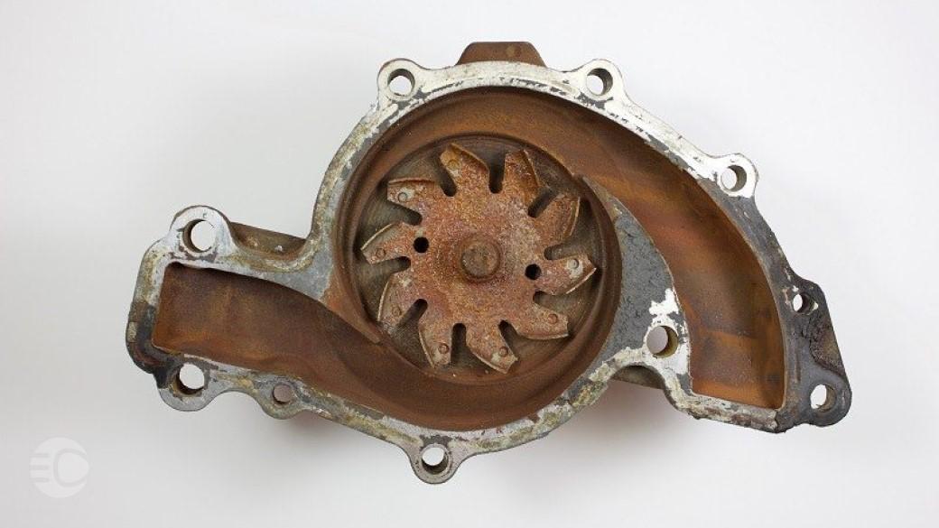 1759745441 خرابی واتر پمپ.jpg,7 علت خرابی واتر پمپ ماشین,اتوکالا Autokala