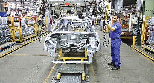 بحران نقدینگی در خودروسازی؛ دو وام ۲۰ همتی آخرین امید,بحران نقدینگی در خودروسازی؛ دو وام ۲۰ همتی آخرین امید زنجیره تولید,اتوکالا Autokala