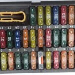 5464232 1554027151 481.Jpg,جعبه فیوز پژو 405 و راهنمای وظیفه هر فیوز,اتوکالا Autokala