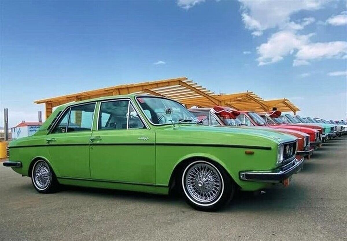 5992650.jpg,پیکان نزدیک به ۳۶۰ میلیون تومان قیمت خورد/ جدول قیمت مدلهای مختلف پیکان در بازار,اتوکالا Autokala