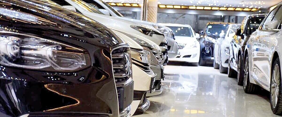 6066163 jpg,تکان سنگین قیمت خودروهای پرفروش در بازار/ دنا ۲ میلیارد تومان شد + جدول قیمت,اتوکالا Autokala