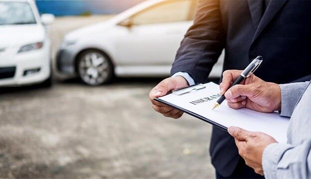42623 jpg,شرکتهای بیمه در اجرای قانون سلیقهای عمل میکنند,اتوکالا Autokala