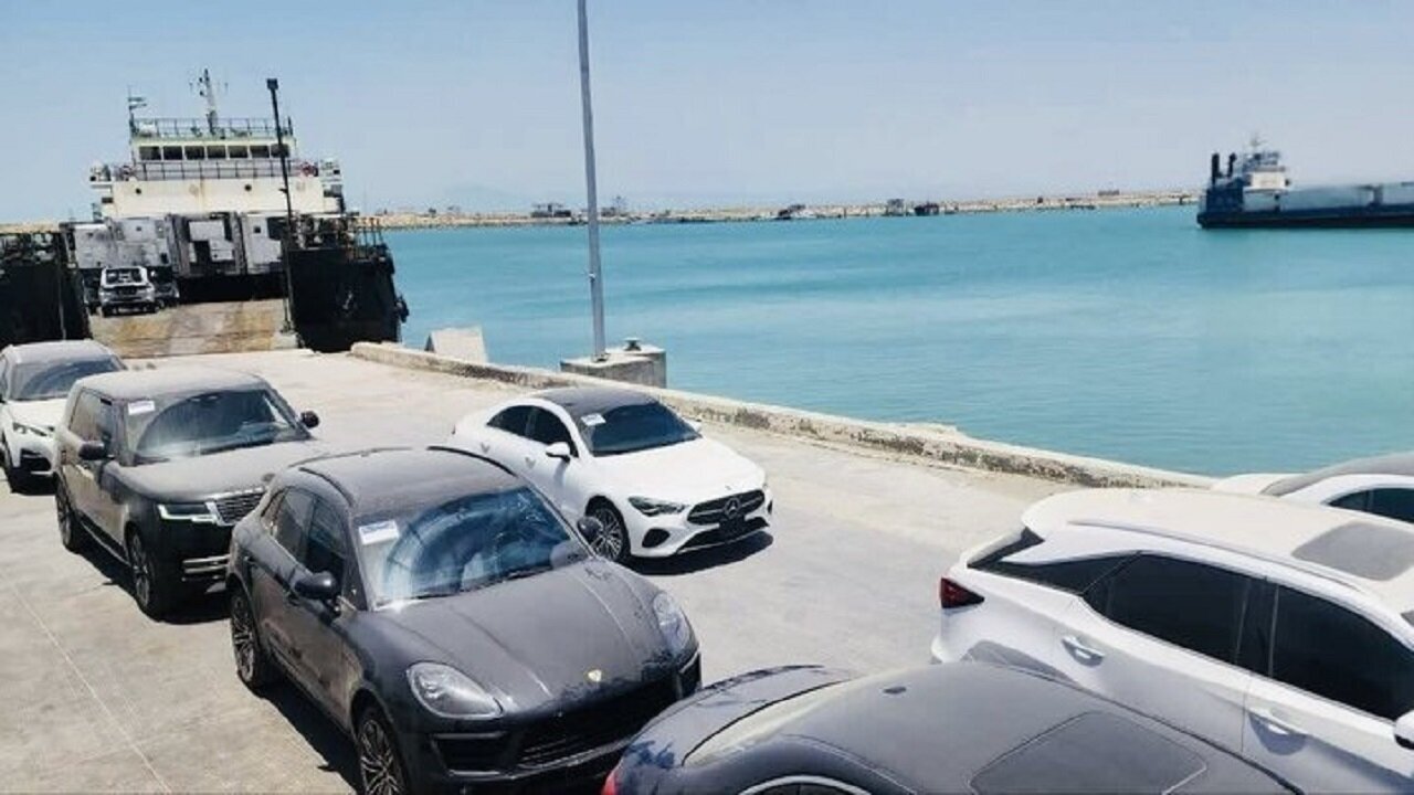 6420943 jpg,نخستین محموله خودرو از عمان وارد کشور شد/ جزییات و تعداد خودروها,اتوکالا Autokala