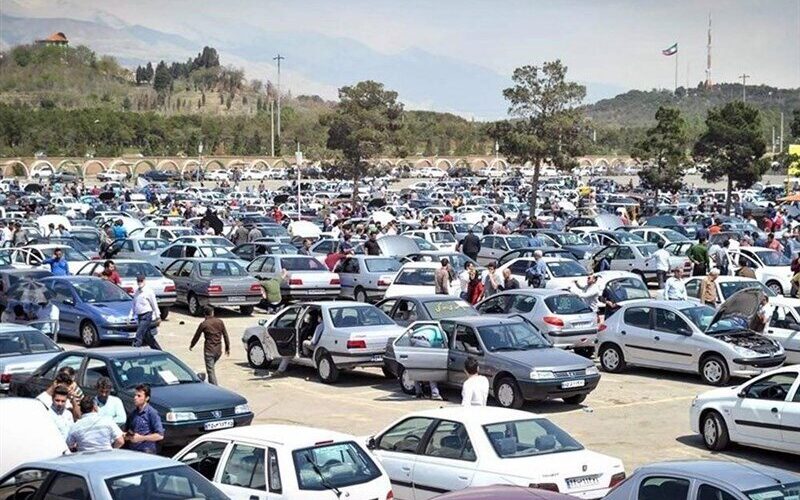 6422817 jpg,بازار خودرو بدون خریدار ماند؛ خودرو میلیاردی ریخت/ رفتار فروشندگان تغییر کرد + جدول قیمت,اتوکالا Autokala