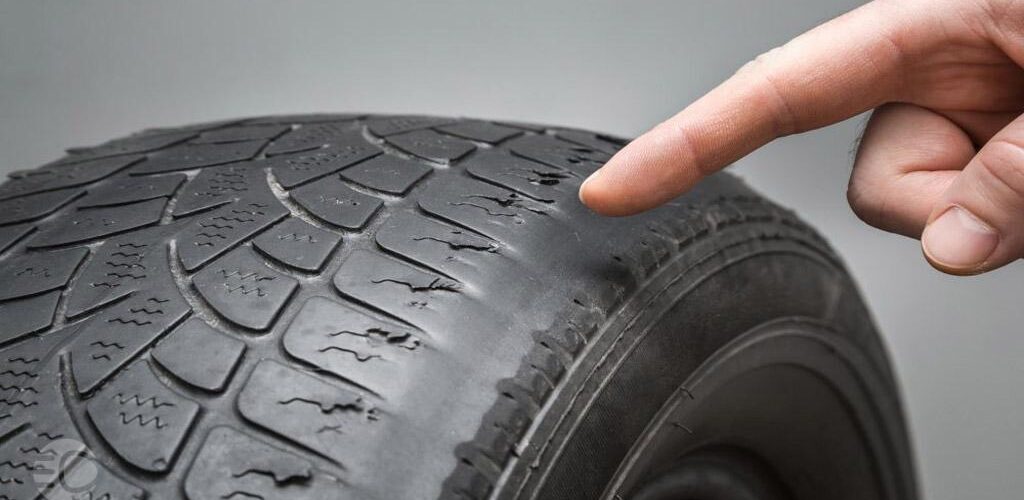Signs of tire damage 1024x500